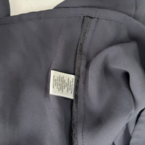 Loft Blouse Women's Medium V-Neck Popover Sleeveless Tank Top Shirt Career - Picture 10 of 10